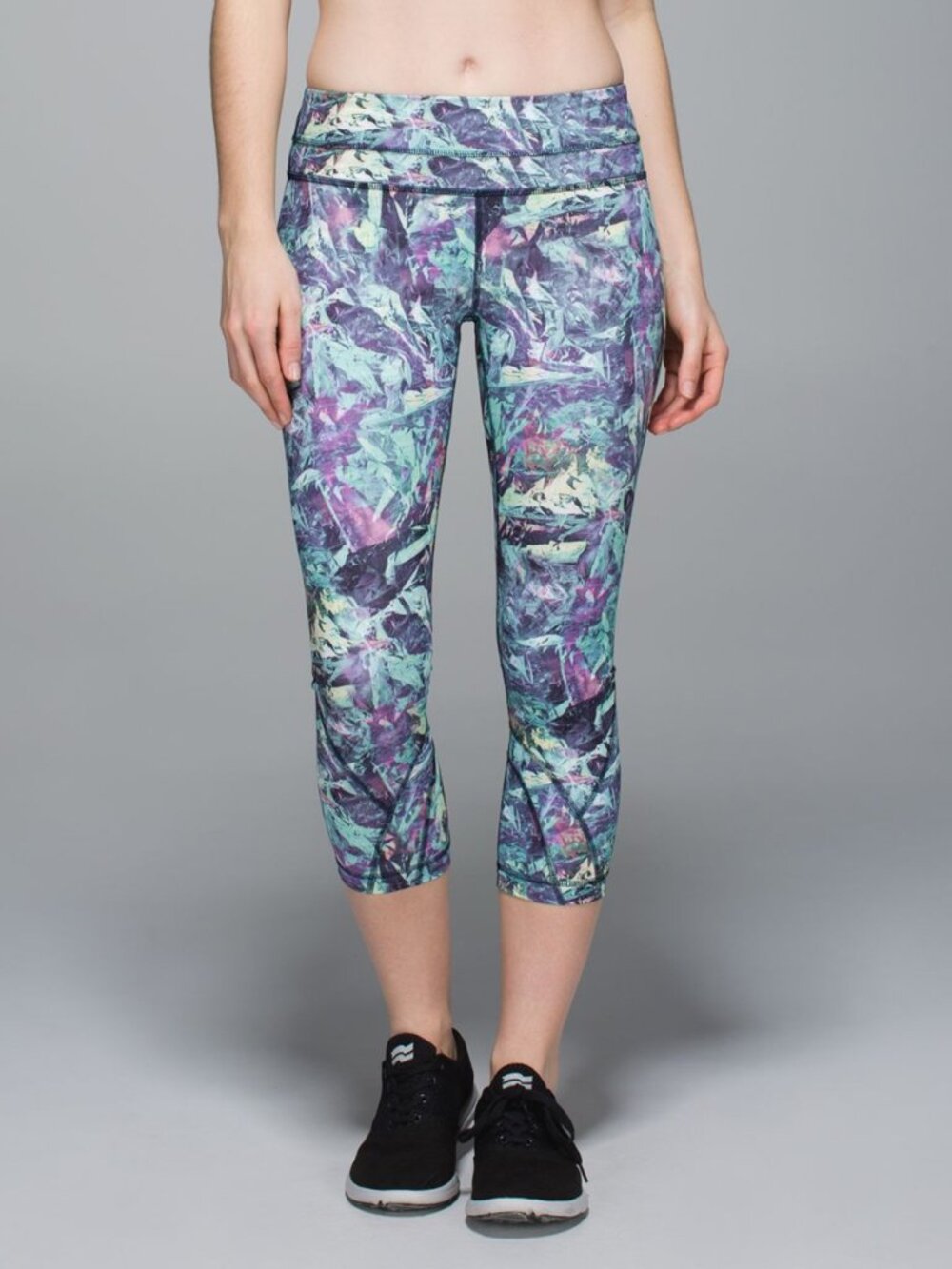 Lululemon Run: Inspire Crop II All Full-On Luxtreme